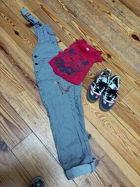 NWT dovetail freshly overalls. size 2 length 28